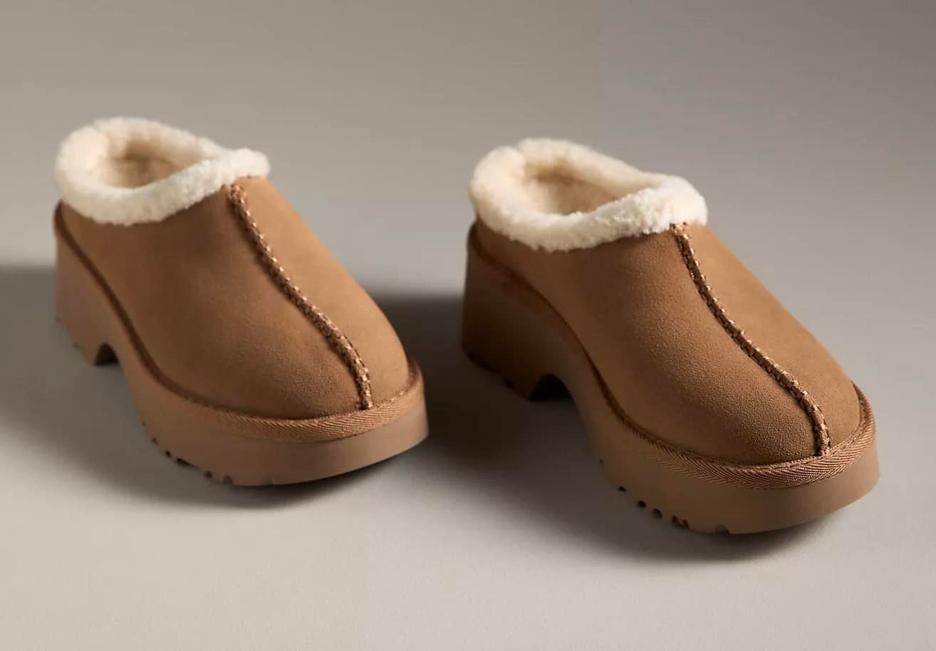 Read more about the article OMG! UGG JUST $99! UGG New Heights Cozy Clogs! (REG $140)